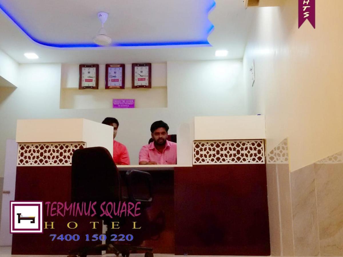 Terminus Square Hotel Kurla Buitenkant foto