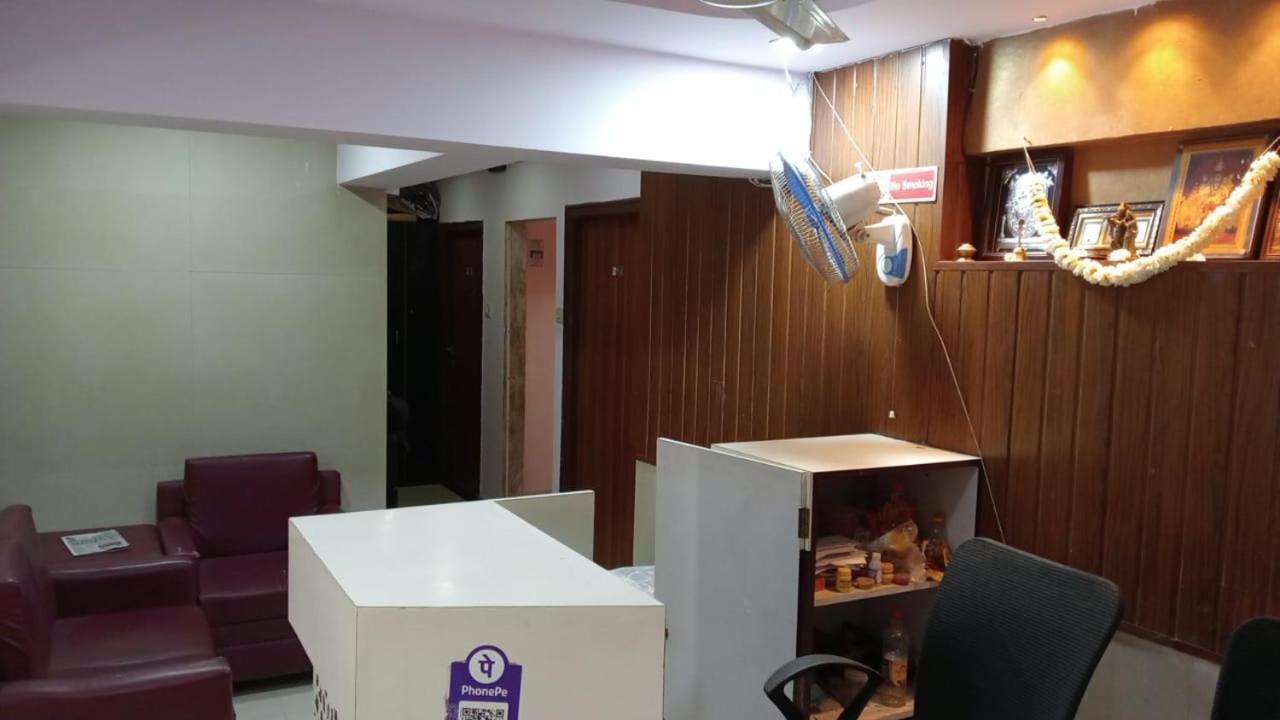 Terminus Square Hotel Kurla Buitenkant foto