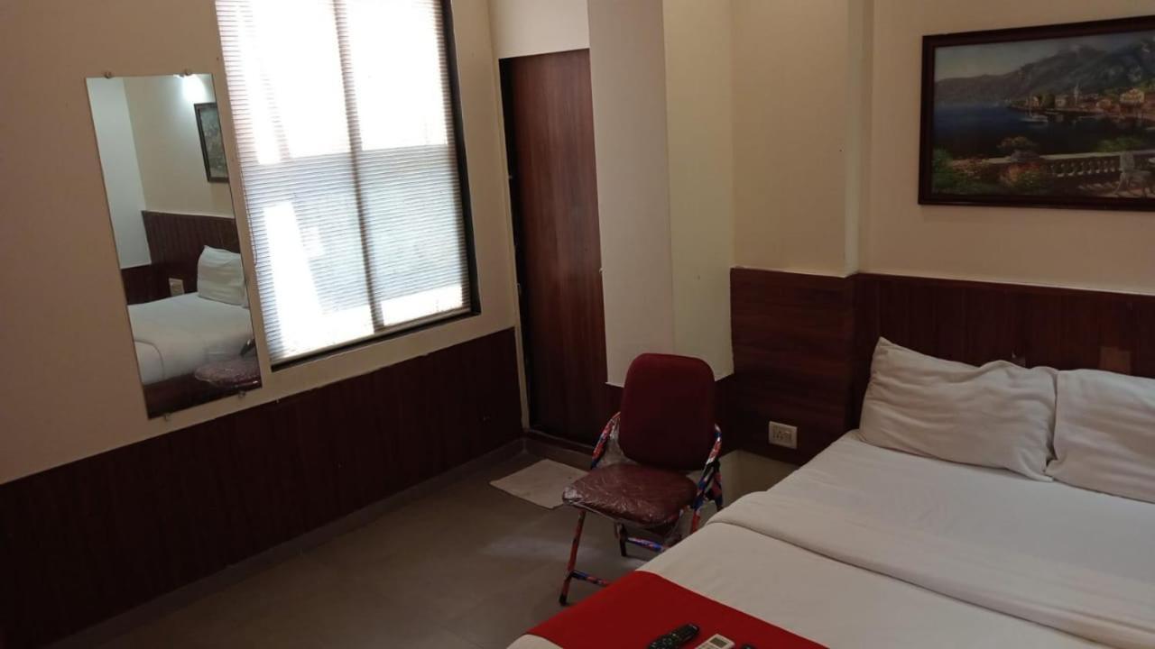Terminus Square Hotel Kurla Buitenkant foto