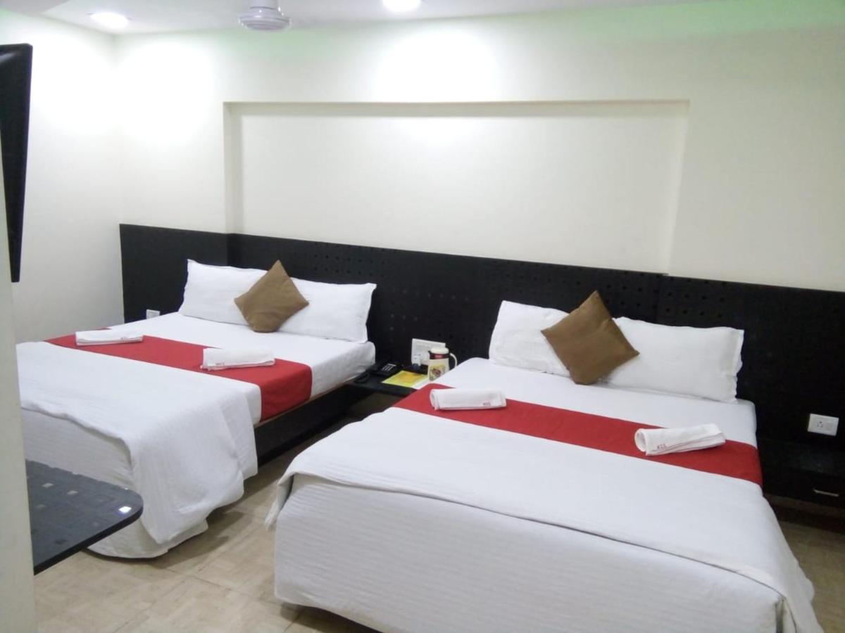 Terminus Square Hotel Kurla Buitenkant foto